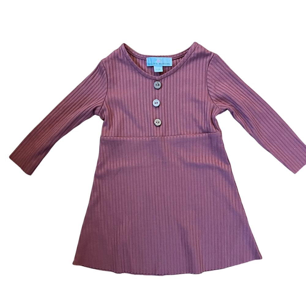 ❤️ 3/$25 Bailey's Blossom Ribbed Mauve Baby Dress with Wooden Buttons 3-6 months